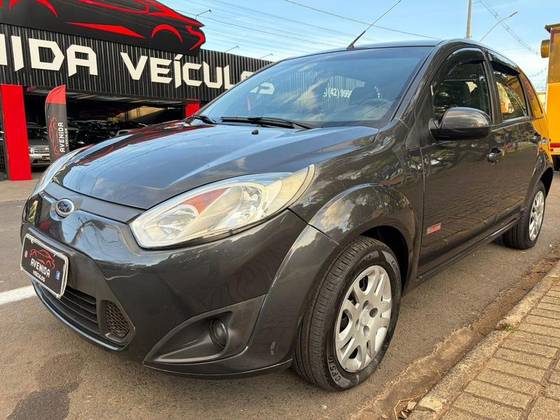 FORD FIESTA 1.6 SE HATCH 16V FLEX 4P MANUAL